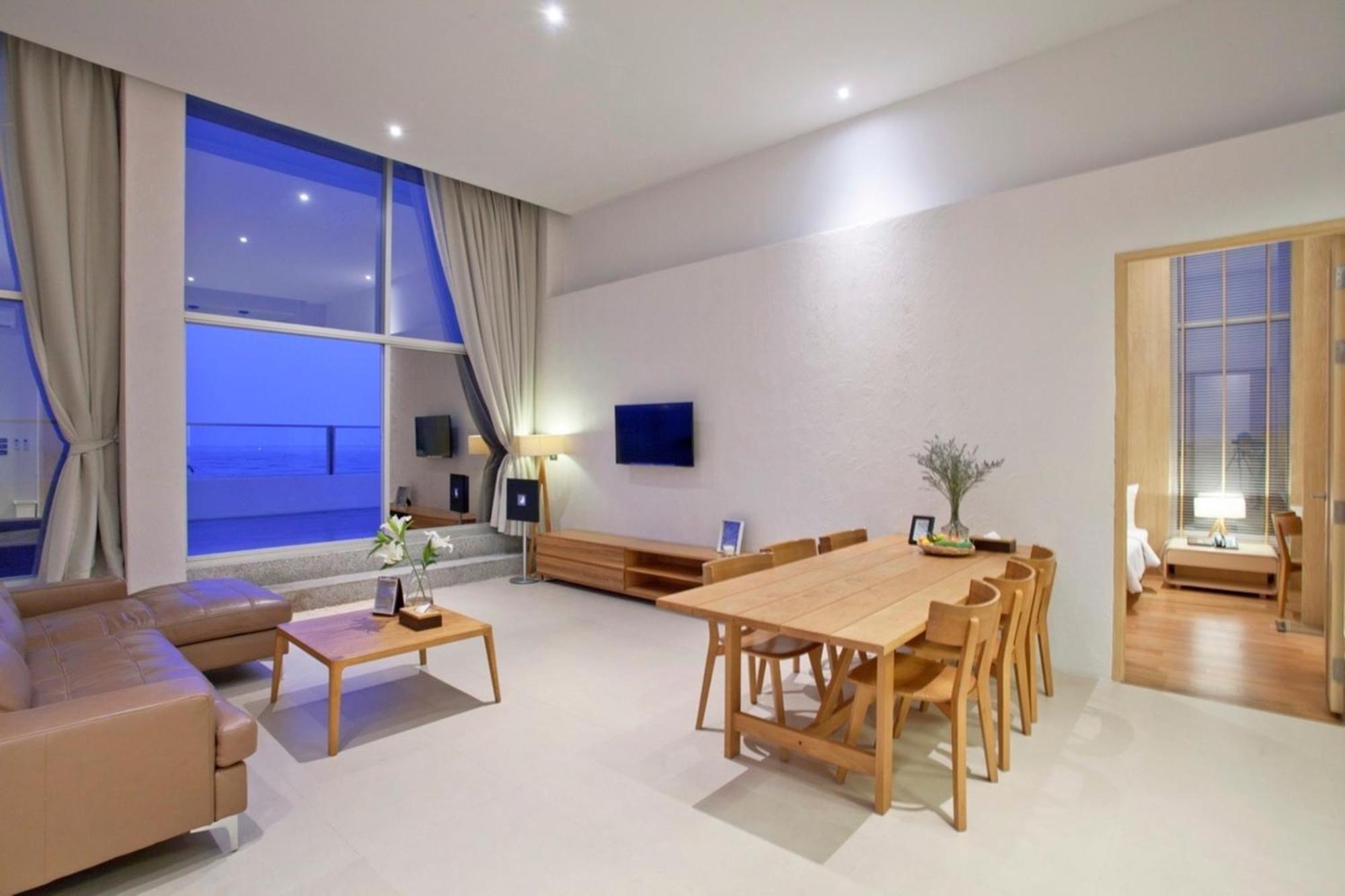 Balcony Seaside Sriracha Hotel & Serviced Apartments Сирача Экстерьер фото
